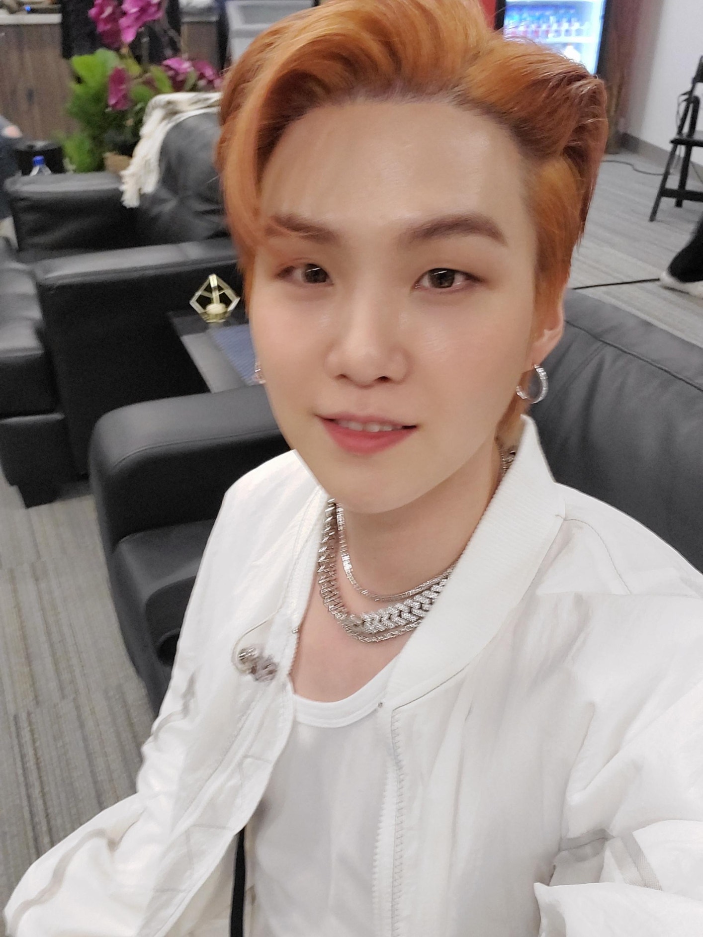 BTS Community Posts - ์์์ :D - SUGA