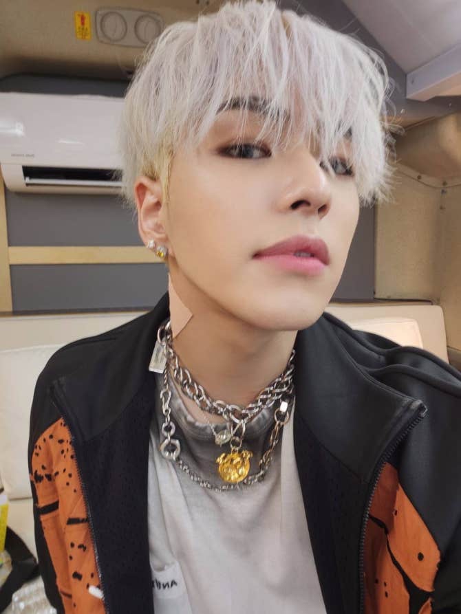 TREASURE Community Posts 떨린다 YOON JAE HYUK