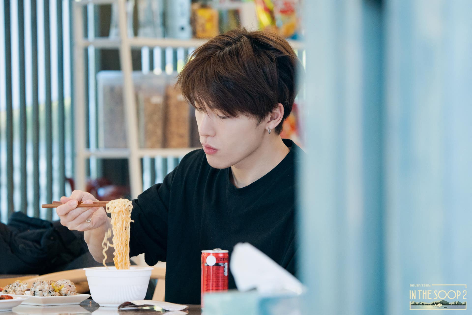 555845477221136377dad573e-c495-40a0-af97