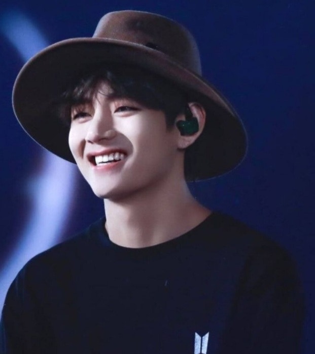 Bts Community Posts To V 안녕하세요 태현이님 내 인생에서 적어도 한 번은 당신을 보고 싶고 이것이