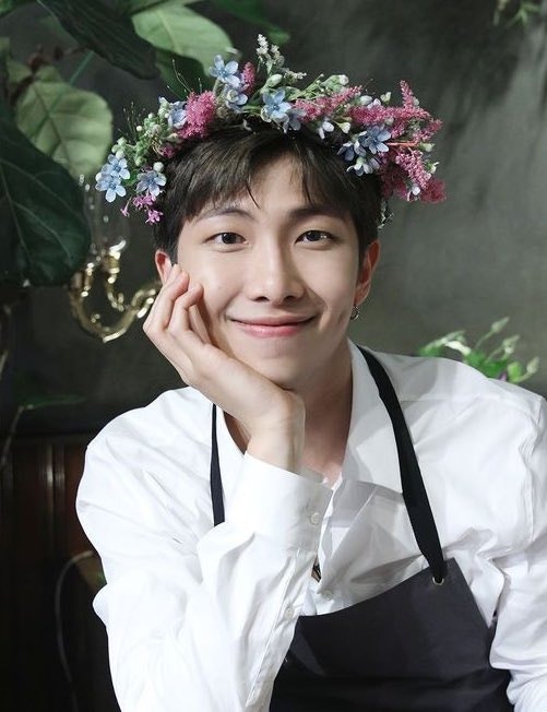 bts-community-posts-wild-flower