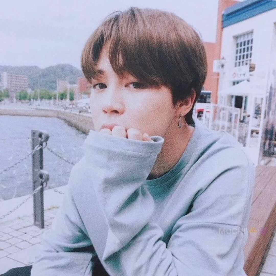 BTS Community Posts - Jiminaaaa I love youuu 🫶 I love you not only when ...